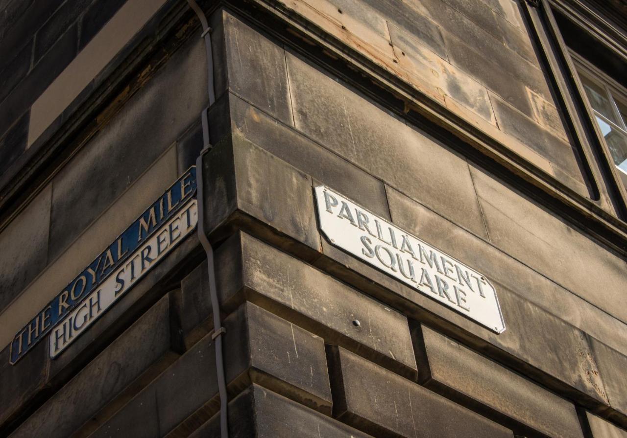Appartamento Parliament Sq Edimburgo Esterno foto