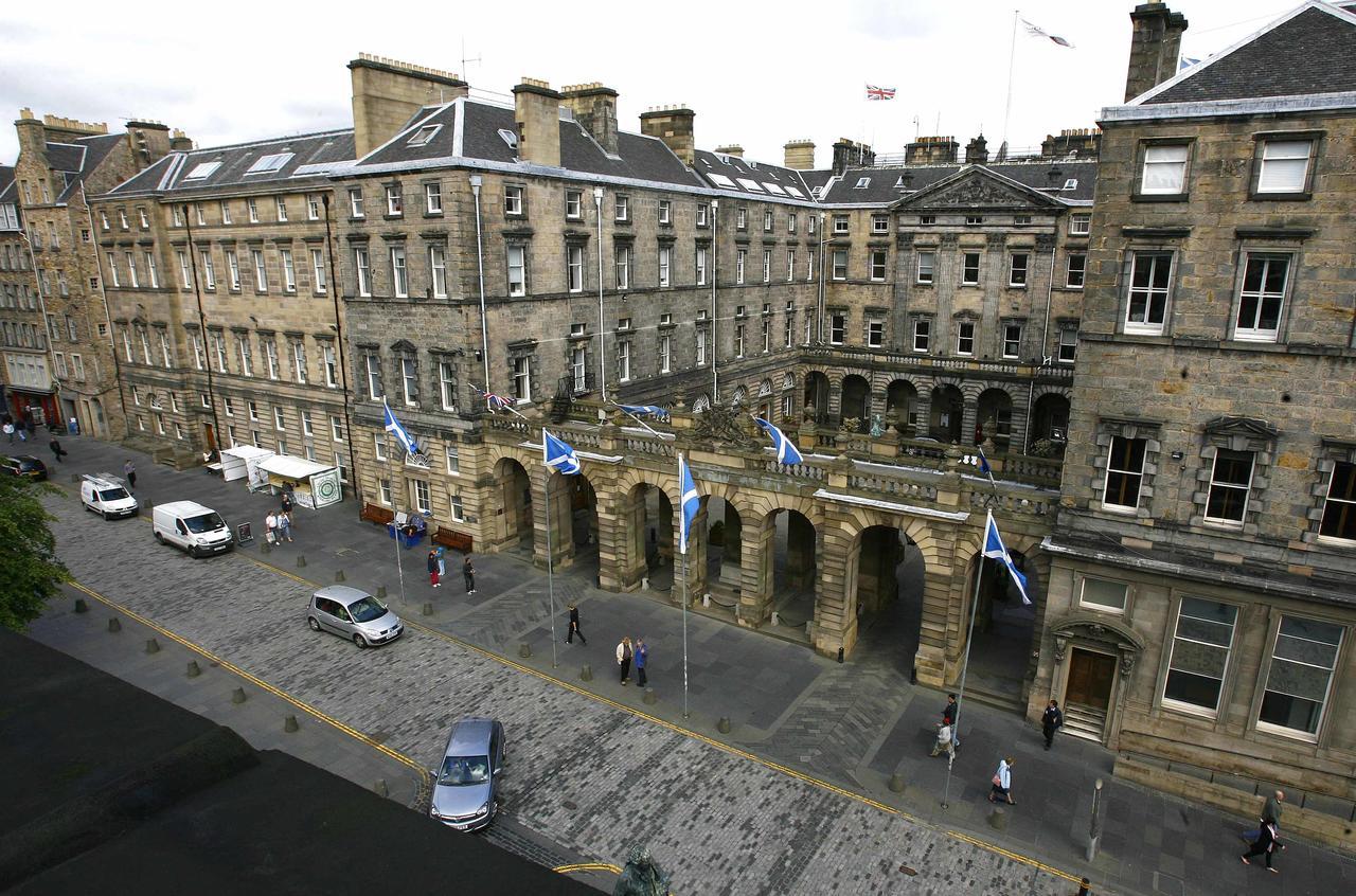 Appartamento Parliament Sq Edimburgo Esterno foto